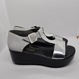 Robert Cleregie leather platform T-strap sandals black white silver EU 36
